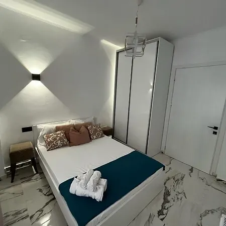 Evemma Luxury *